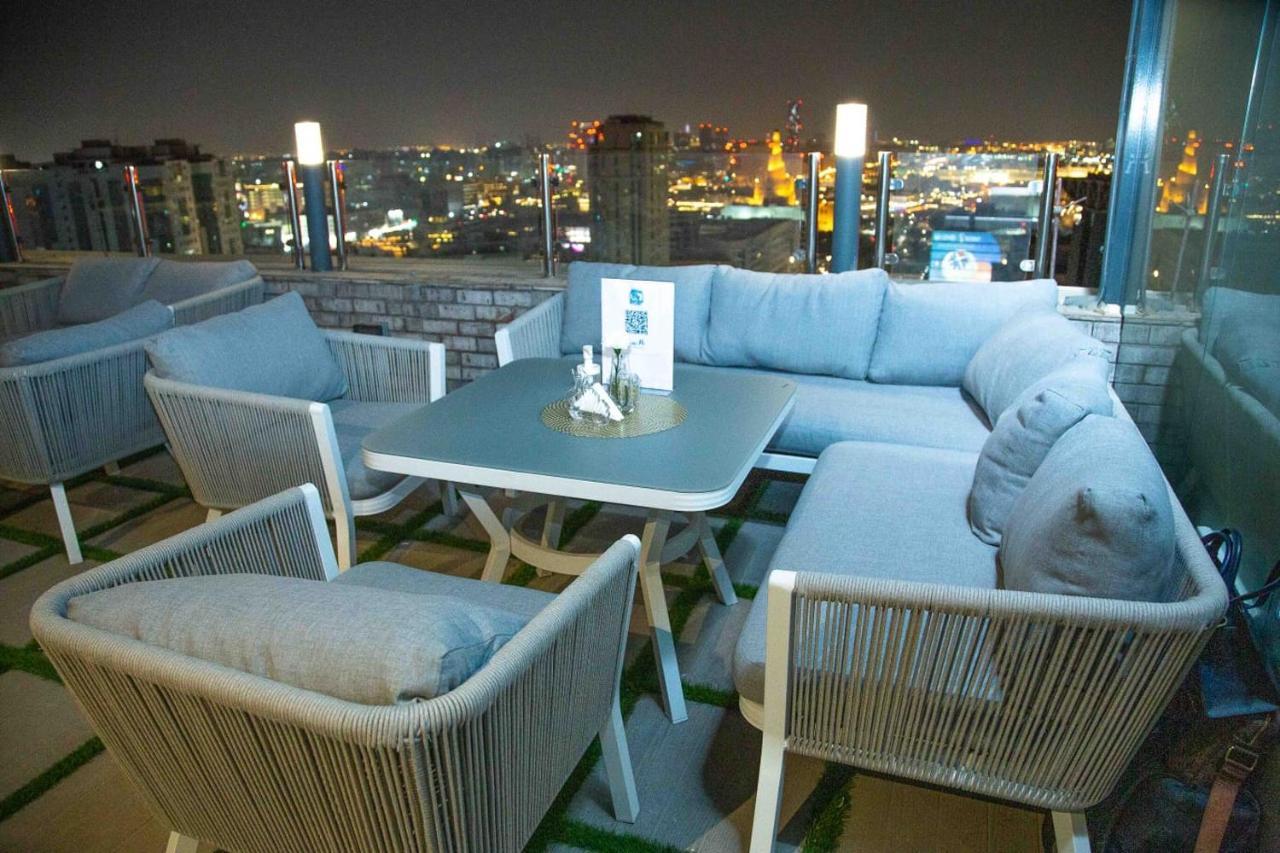 Saraya Corniche Hotel Doha Exterior foto Skyline