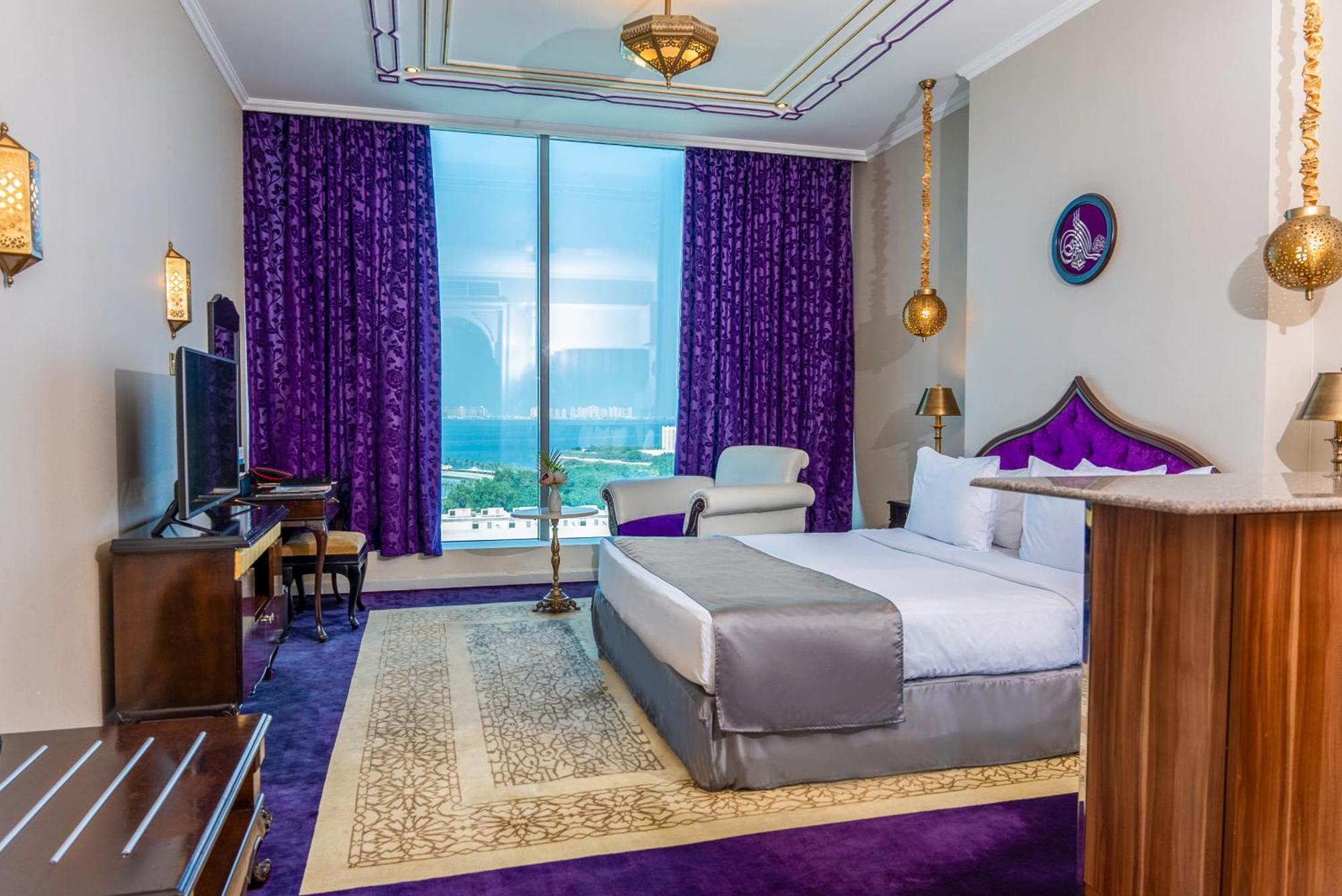 Saraya Corniche Hotel Doha Exterior foto