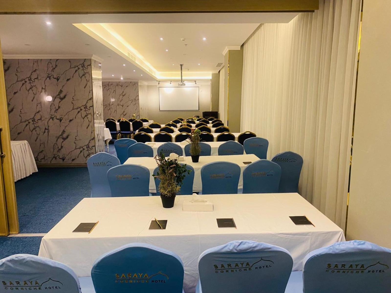 Saraya Corniche Hotel Doha Exterior foto